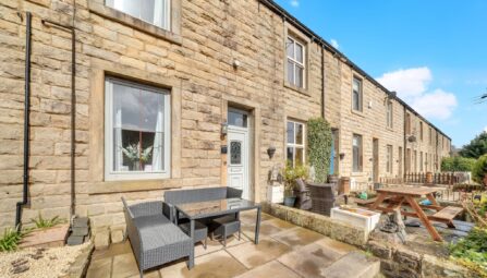 Hambledon Terrace, Higham