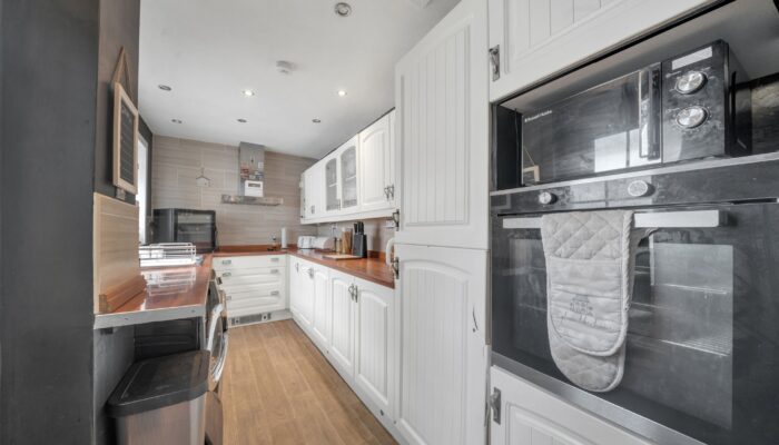 Hambledon Terrace, Higham