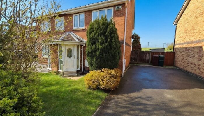 Haseley Close, Radcliffe