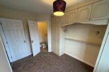 Haseley Close, Radcliffe