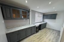 Queen Street, Radcliffe