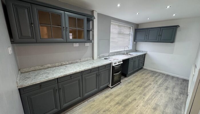 Queen Street, Radcliffe