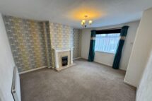 Queen Street, Radcliffe