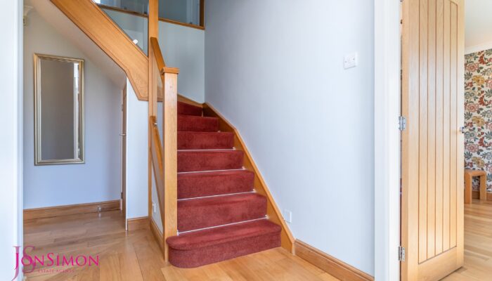 Mayfield Close, Holcombe Brook