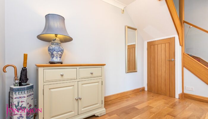 Mayfield Close, Holcombe Brook