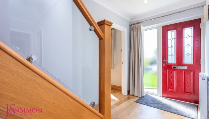 Mayfield Close, Holcombe Brook