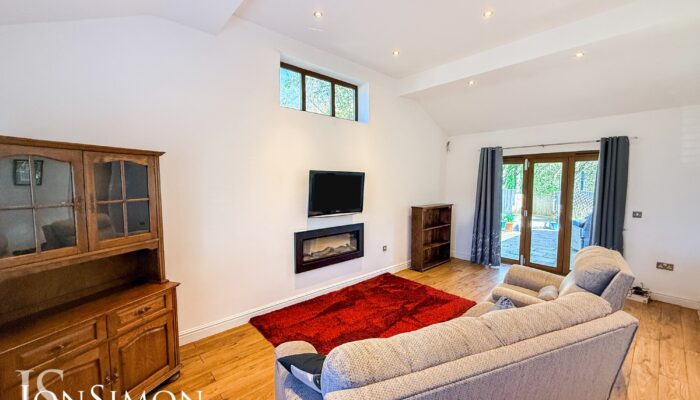 Peel View, Tottington