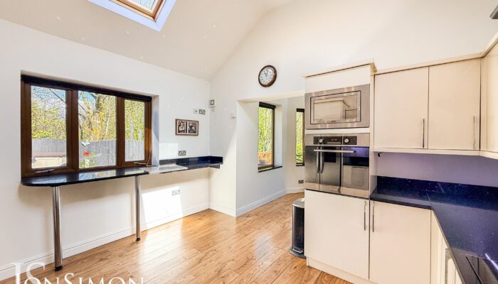 Peel View, Tottington