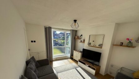 Wolsey Close, Radcliffe