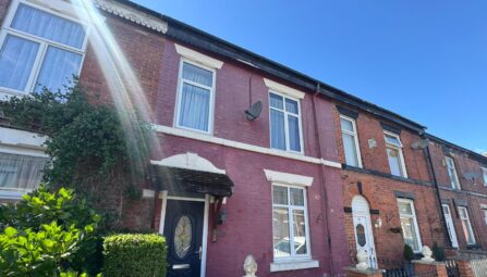 Victoria Street, Radcliffe