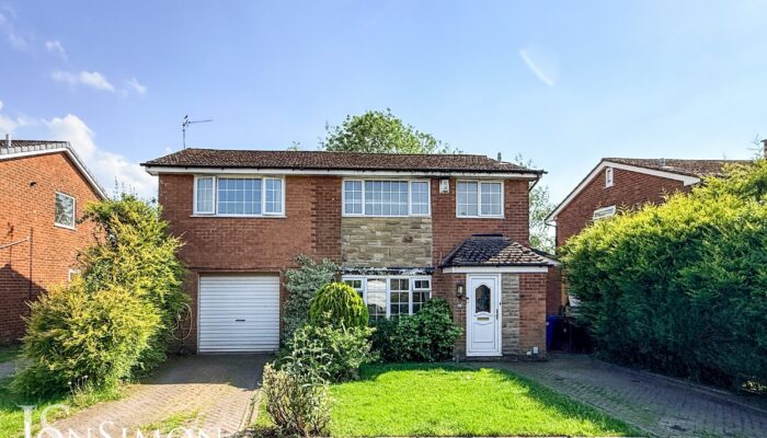 Fernview Drive, Holcombe Brook