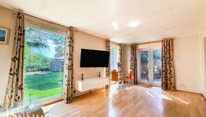 Fernview Drive, Holcombe Brook