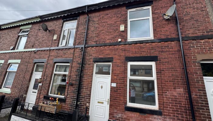Alma Street, Radcliffe