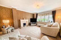Oakham Close, Brandlesholme