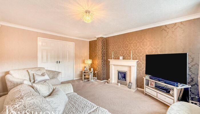 Oakham Close, Brandlesholme