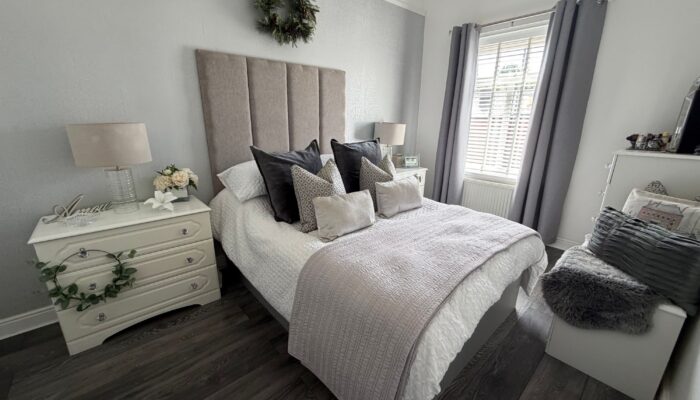 Bolton Road, Radcliffe