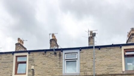 Holmsley Street