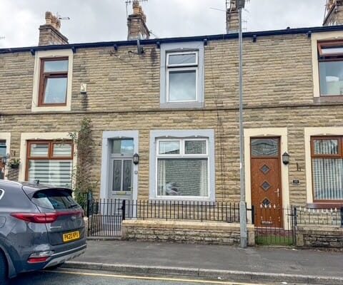Holmsley Street