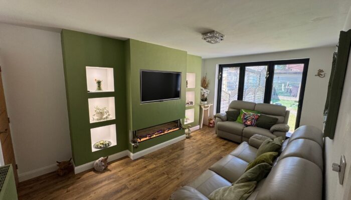 Lynton Lea, Radcliffe