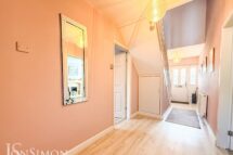 Balmoral Close, Greenmount