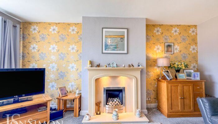 Balmoral Close, Greenmount