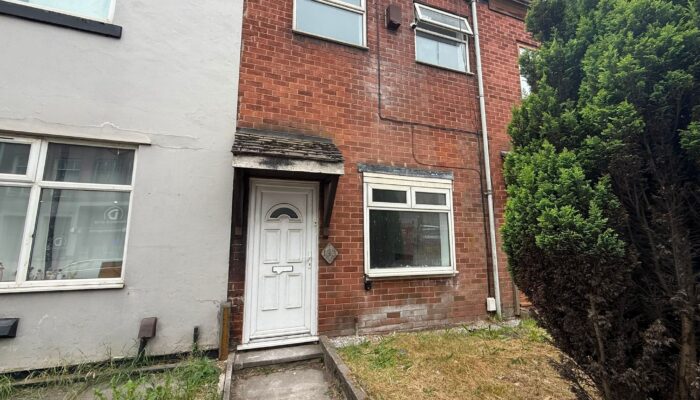 Water Street, Radcliffe