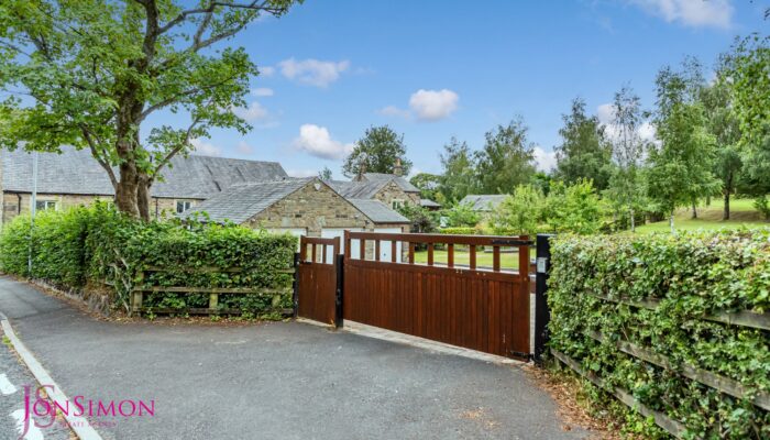 Lumb Carr Road, Holcombe