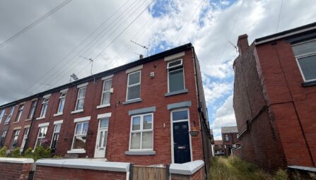 Elm Avenue, Radcliffe