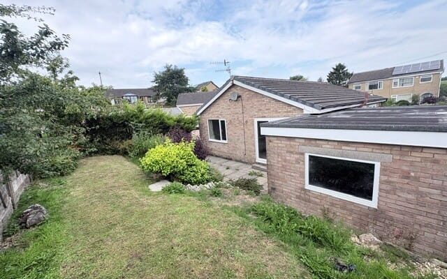 Lachman Road, Trawden