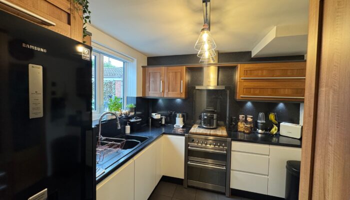 Salisbury Road, Radcliffe