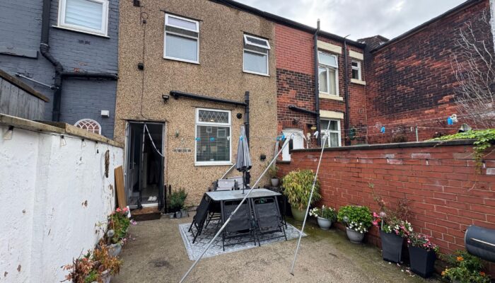 Victoria Street, Radcliffe