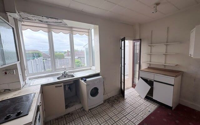 Casterton Avenue