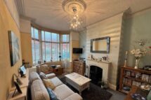 Dumers Lane, Radcliffe