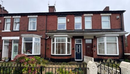 Dumers Lane, Radcliffe